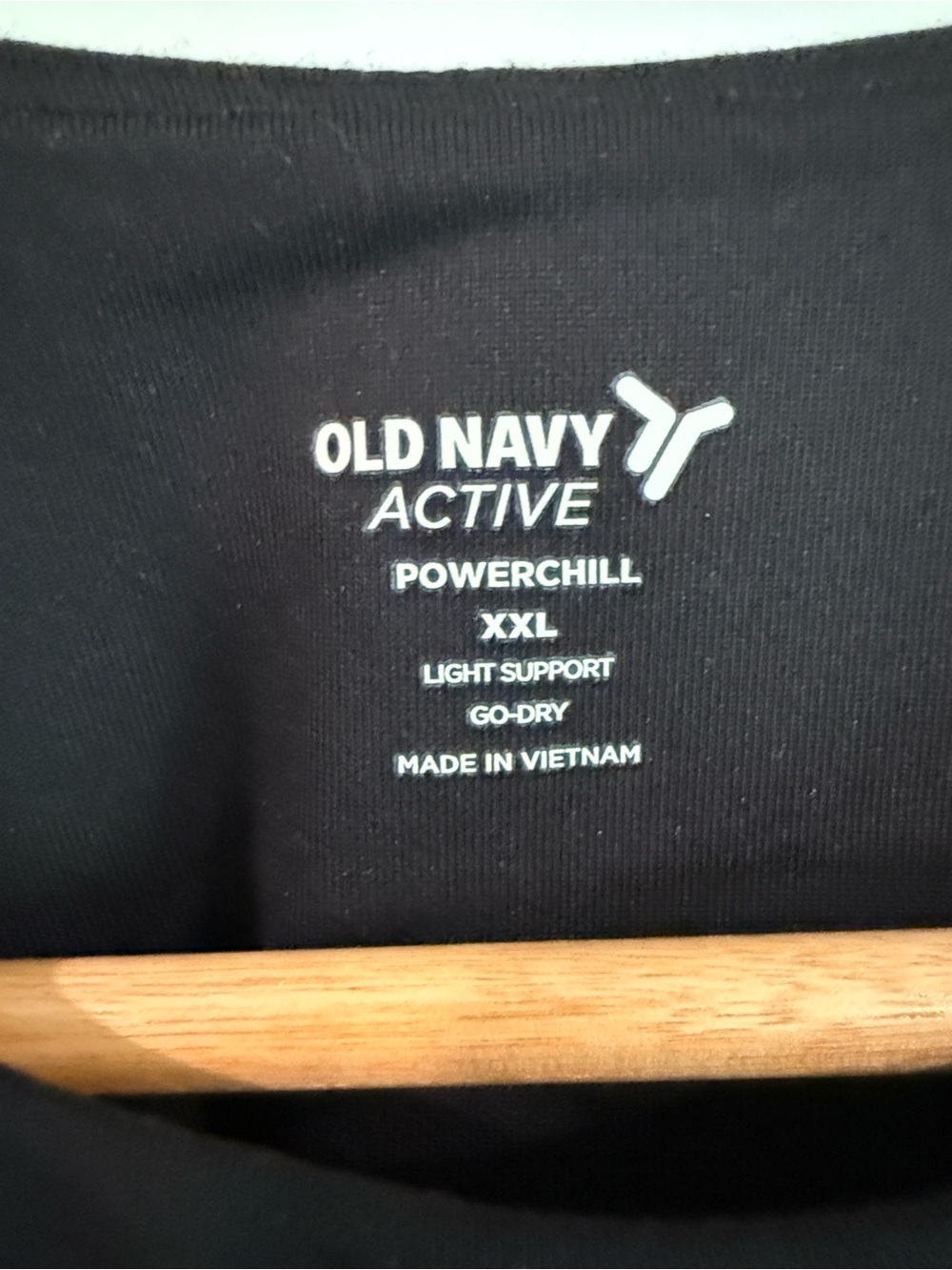 Old Navy Women's Light Support PowerChill Longline Sports Bra Tank - Picture 9 of 10